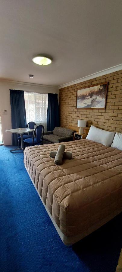 Settlers Motor Inn Tenterfield Εξωτερικό φωτογραφία