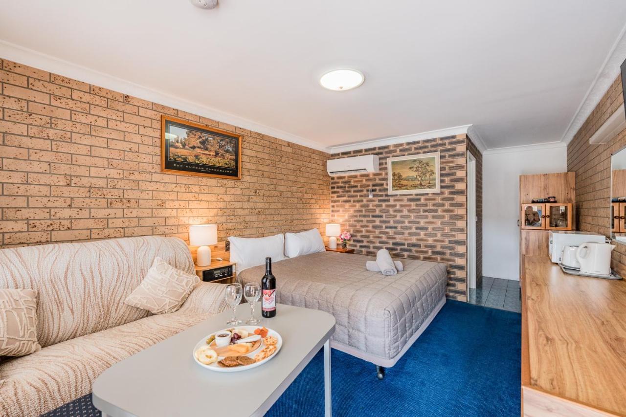 Settlers Motor Inn Tenterfield Εξωτερικό φωτογραφία